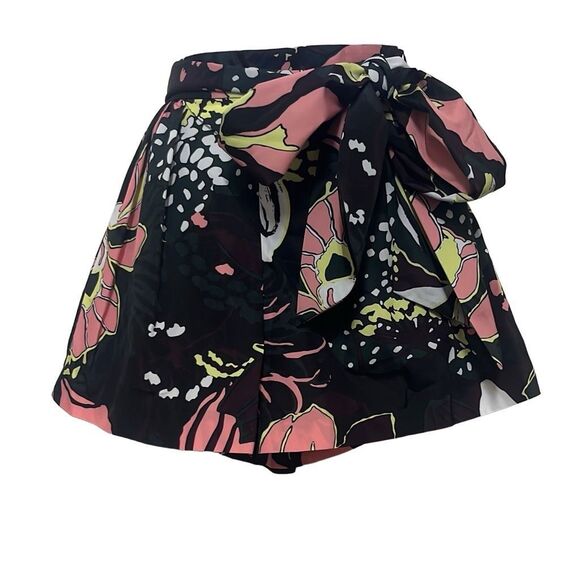 Tanya Taylor Nikiya Shorts Pink Black Floral Print Flared Leg Side Zip Sz 0 NWT - Picture 1 of 9